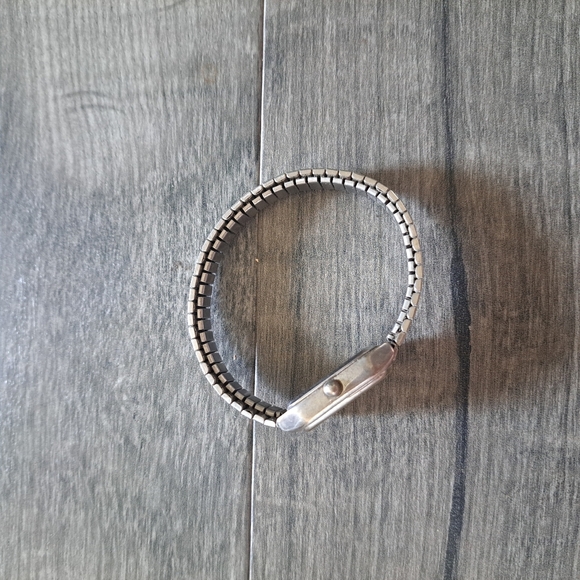 Vintage Opti Max Silver Watch with White Face *needs New Battery - Picture 2 of 5